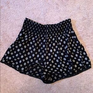 Flowy shorts